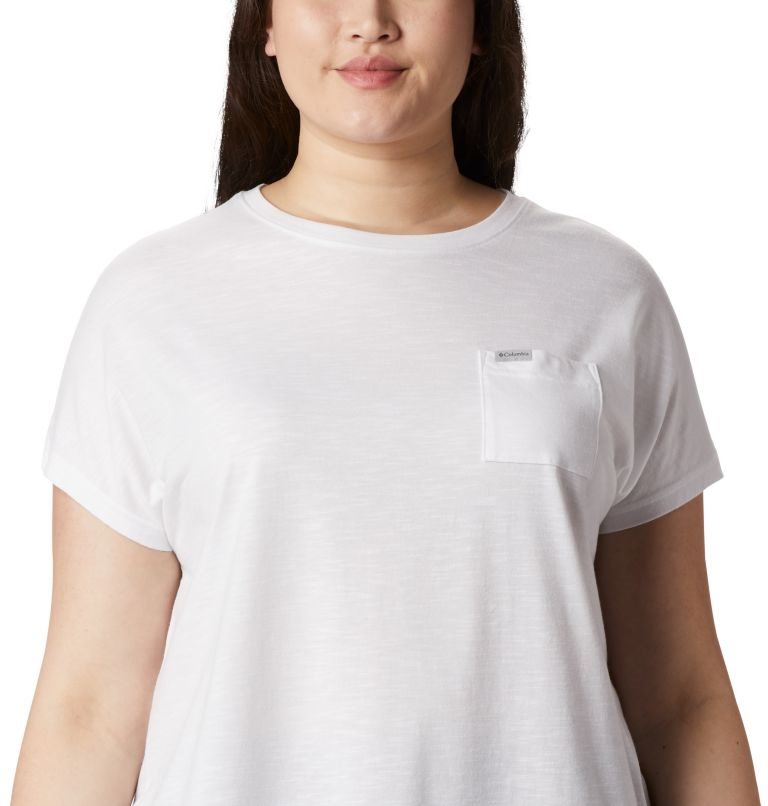 Women's Columbia Cades Cape T Shirts White | Plus Size CA-M1356